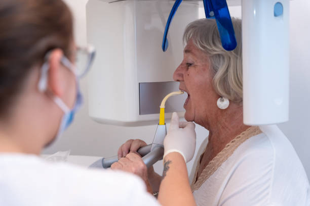 Best Urgent Tooth Repair  in Leon Valley, TX